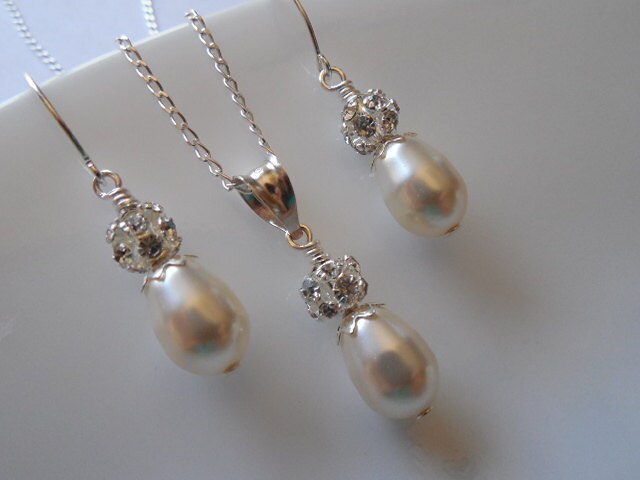 Hochzeits-Set, Brautjungfern Geschenk, Strass Crystal Und Pearl Set, Vintage-Stil Braut, Weddng Schmuck von blissbridal1