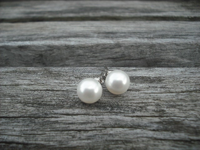 Post-Braut Ohrringe, Brautjungfern Geschenk, Swarovski White Pearl Post Ohrringe - Sterling Silber von blissbridal1