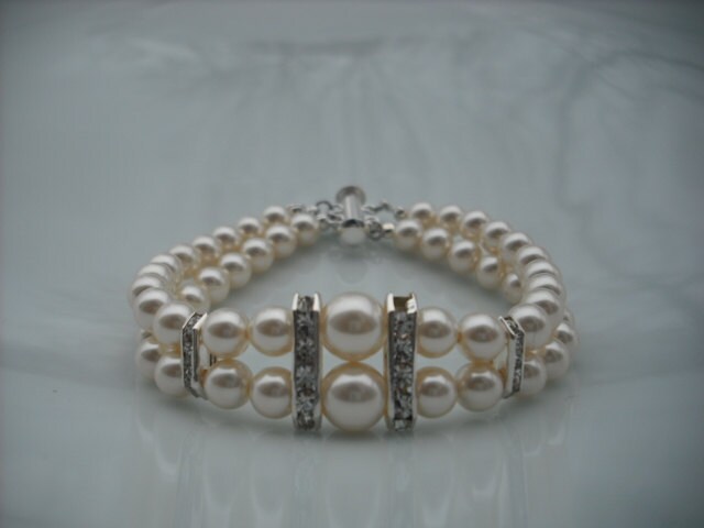 Voctoria Sammlung, Bridal Bricelet, Brautjungfern Armband, Strass Und Swarovski Perle Classic Hochzeit Schmuck von blissbridal1