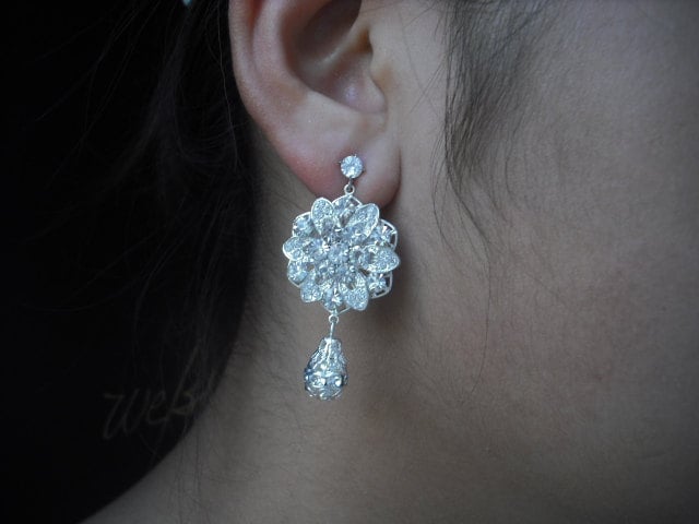 Zoey Collection, Bridal Ohrringe, Art Deco Strass Blume Crystal Post Vintage Style Weddng Schmuck von blissbridal1