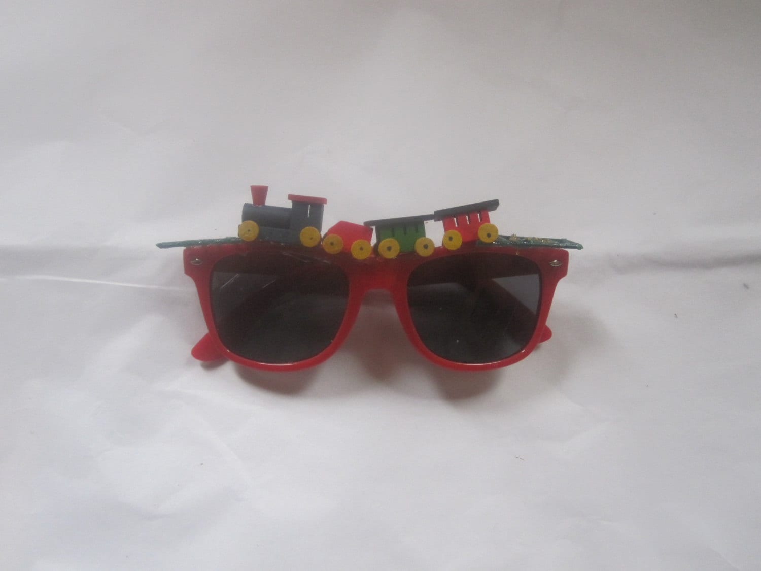 Fantasie Holz Zug Verziert Kinder Sonnenbrille Junior Größe von blitzknitz