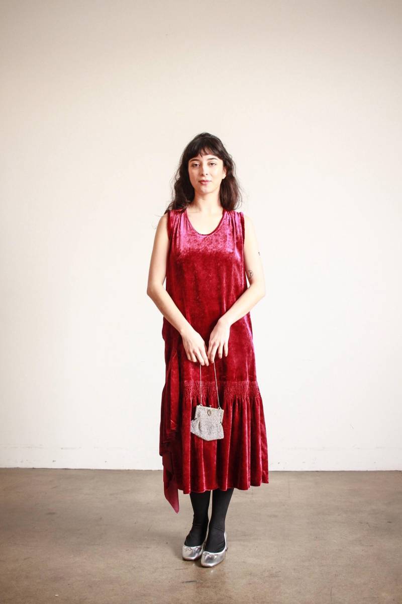 1920Er Jahre Seidensamt Kleid Mit Tropfen Taille 1920Er Jahre Seidensamt Kleid Mit Tropfen Taille von blossomvintageshop