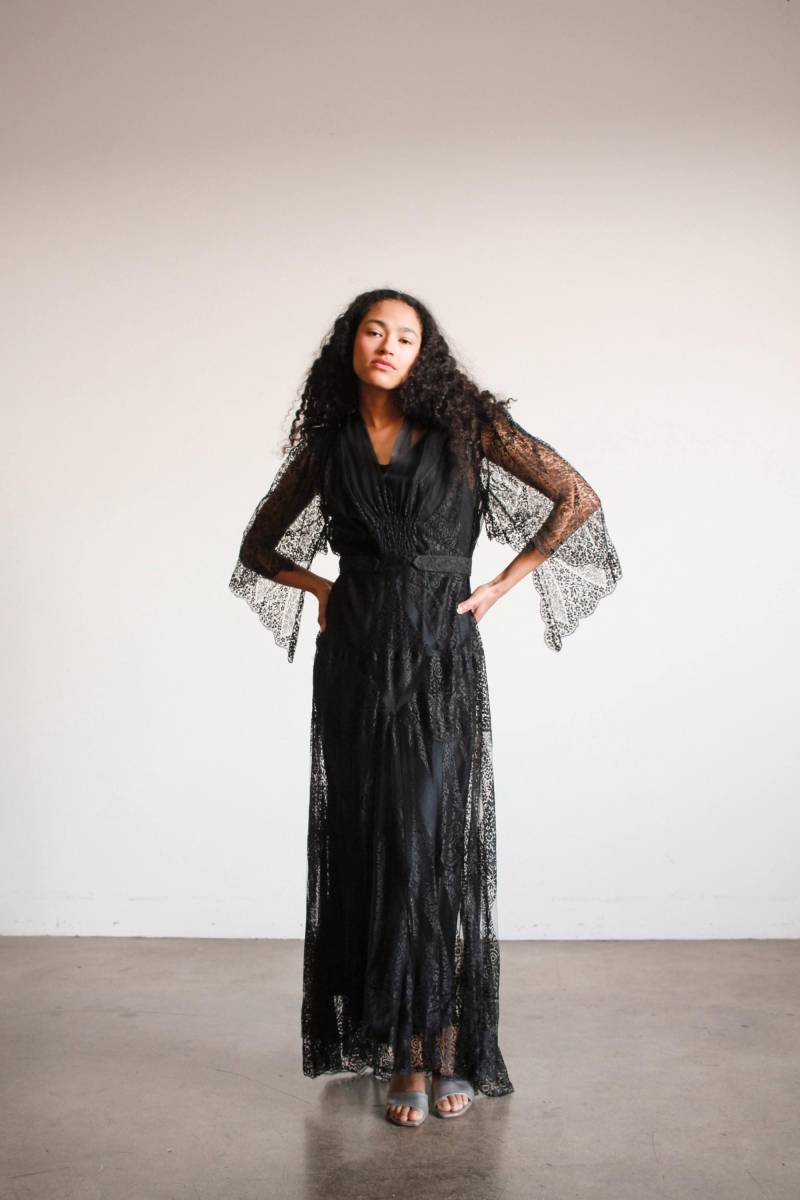 1930Er Jahre Kleid Aus Schwarzer Spitze 1930Er Jahre Kleid Aus Schwarzer Spitze von blossomvintageshop