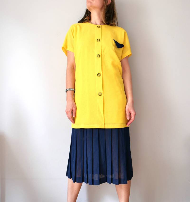 Vintage 80Er Jahre Blockfarbe Kleid Gerader Besenstiel Kontrastfarbe Gelb Blau Hemdkleid Mit Faltenrock 20S Silhouette Größe M von blubirdvintagelove