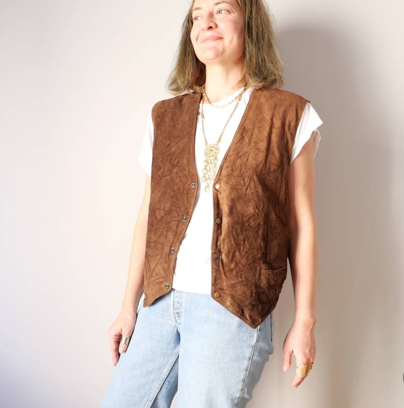 Vintage Lederweste 80Er Jahre Hüftmantel Gilet Cypriotisch Selten Cottage Kern Kapsel Basic Button Weste Unisex Oversize Onesize Gr. S-L von blubirdvintagelove