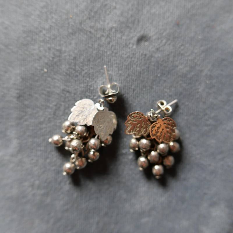 Vintage 70Er Jahre Trauben & Blatt Ohrstecker Boho Schmuck von blubirdvintagelove