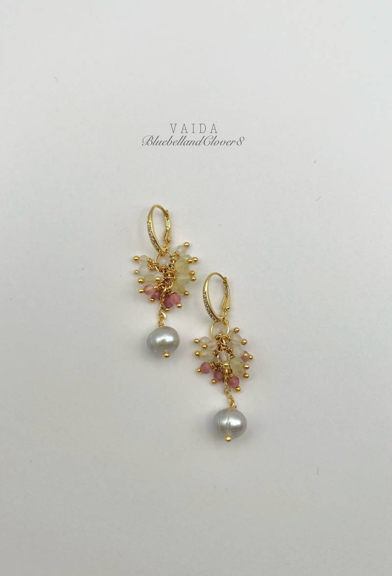 Graue Barockperlen Mondstein Prehnit Und Rosa Turmalin Gold Ohrringe | Perlen Edelstein Cluster 14K Goldfill von bluebellandclover8