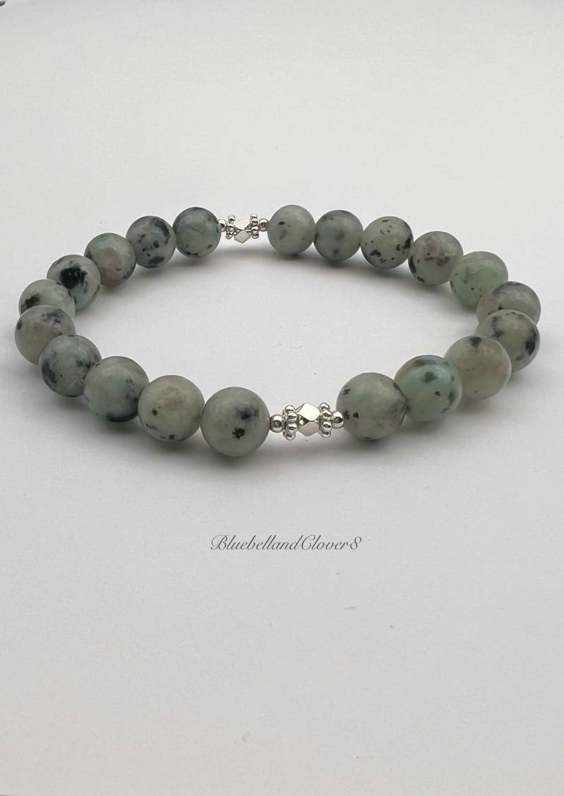 Grüner Sesam Jaspis Stein Silber Armband | Edelstein Kiwi Angst Ruhe von bluebellandclover8