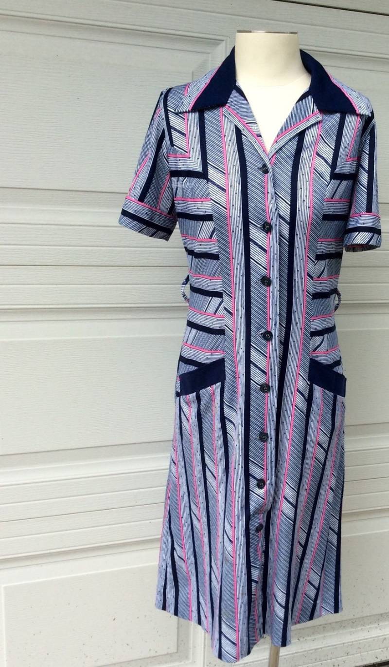 Vtg Gestreift Rosa Gestreiften Kleid/Belt Loops Taste Größe 44 Pink von bluebirdklassics