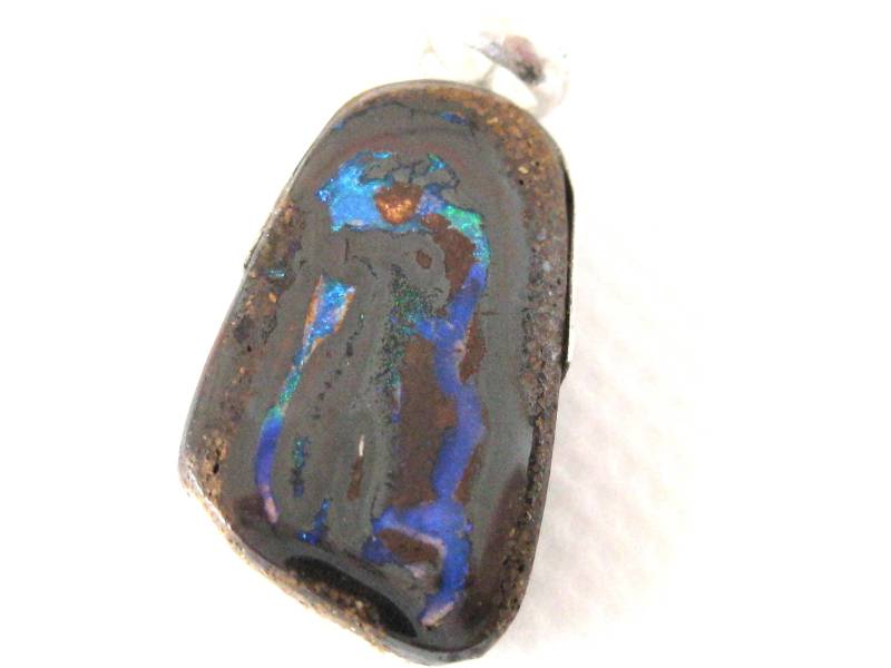Boulder Opal Anhänger Mit Silber Öse -G 132 Boulder Opal Anhänger Mit Silber Öse -G 132 von blueskymargrit