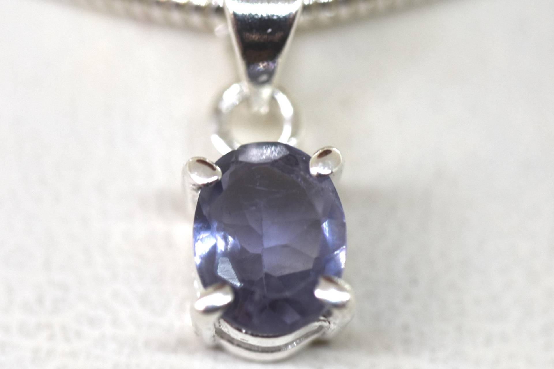 Iolith Anhänger Mit Silber -G 229 Iolith Anhänger Mit Silber -G 229 von blueskymargrit