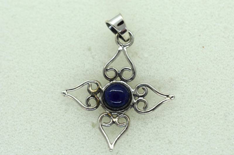 Lapis Lazuli Anhänger Mit Silber -G 238 Lapis Lazuli Anhänger Mit Silber -G 238 von blueskymargrit