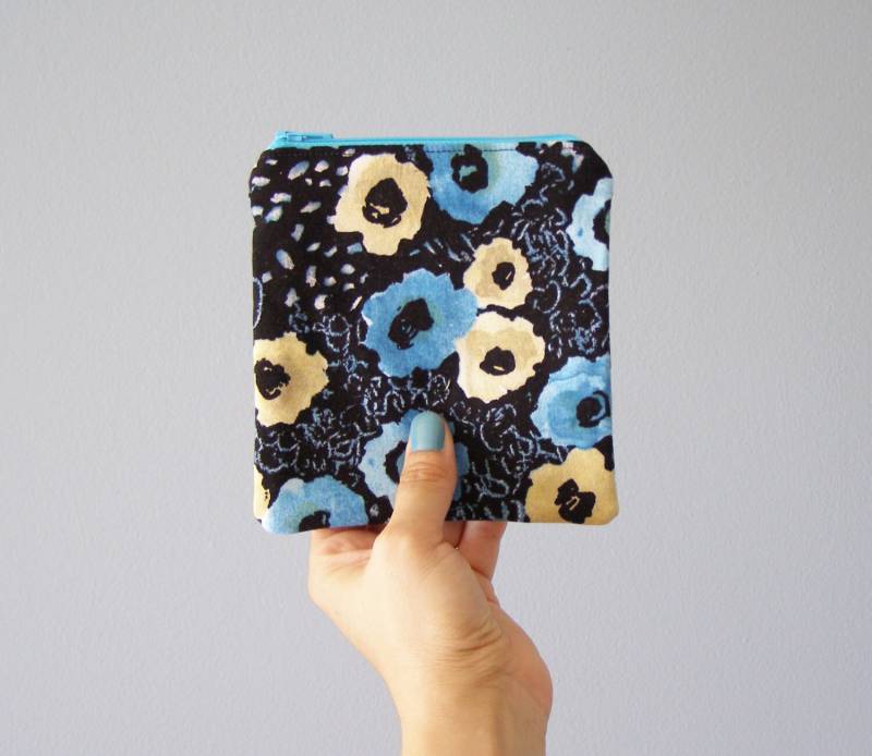 Kleine Reißverschlusstasche - Moderne Blumendruck-Münzbeutel Oder Geldbörse Organizer Lipgloss Tasche Schulanfang Weiche Gesteppte von bluestitchhandmade