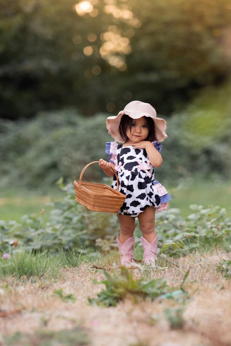 Mädchen Kuh Romper, Baby Rüschen Gingham Rosa Moo Ich Bin Zwei Outfit von blumoondesign