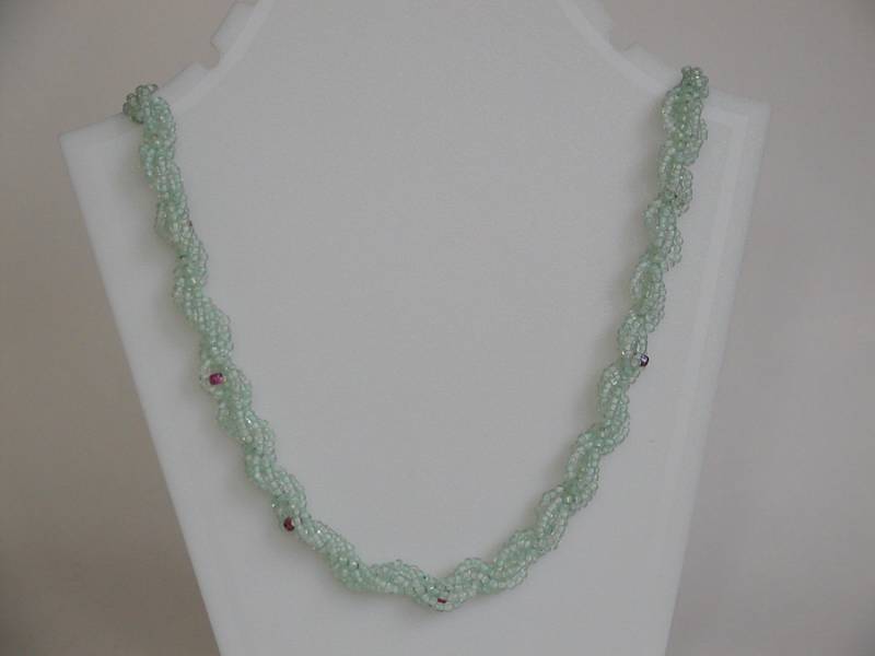 Beautiful Sea Foam Grün Halskette von bluuj