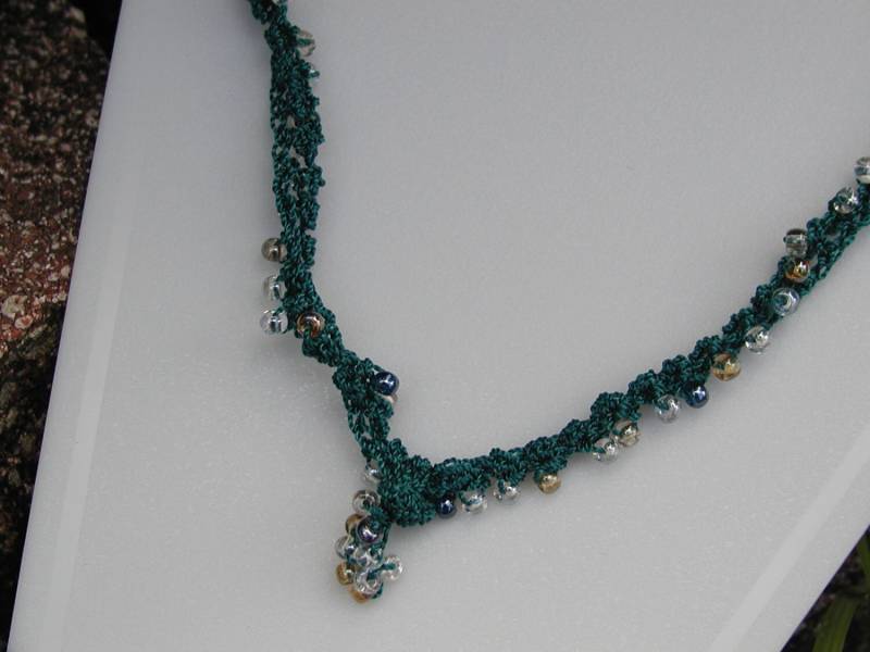 Gehäkeltes Teal Windung Halskette von bluuj