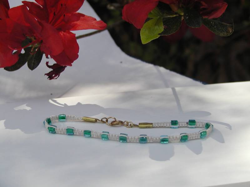 Macrame-Creme Und Teal Armband von bluuj