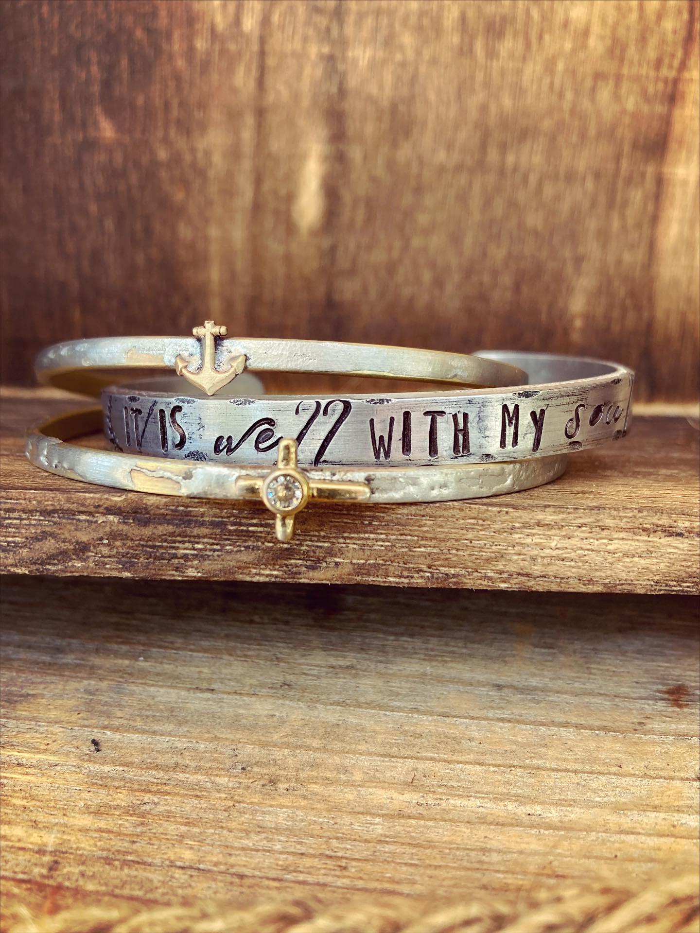 Es Ist Gut Mit Meiner Seele, Handgestempelter Personalisierter Schmuck, Inspirationsschmuck von bohemiansoulshine