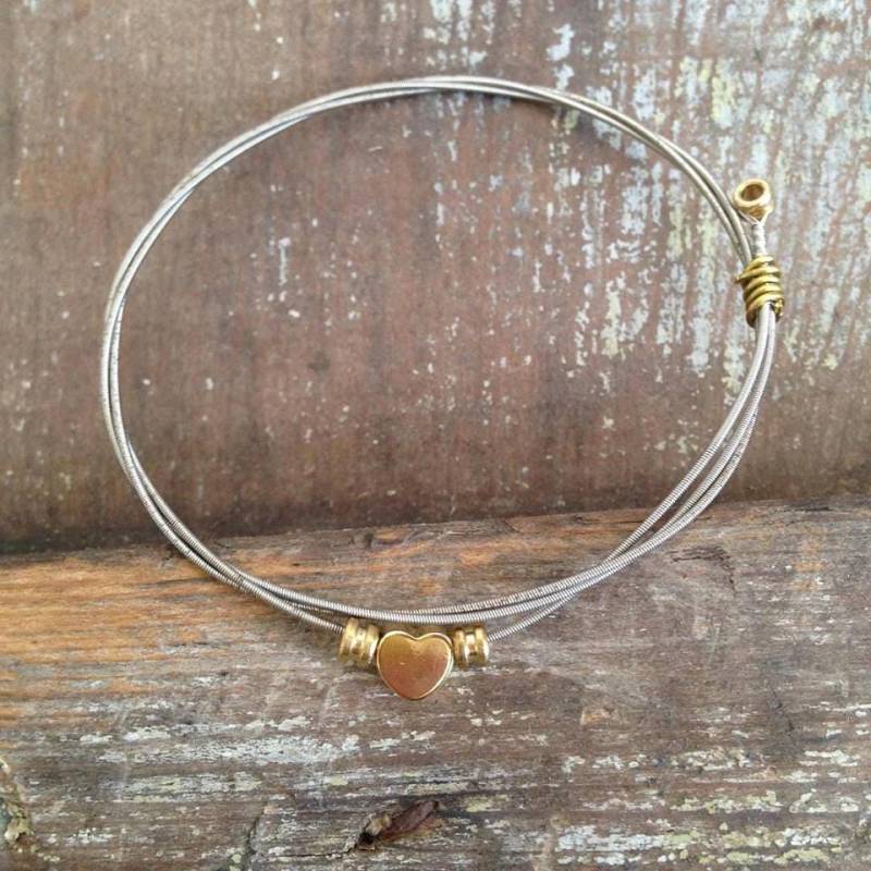 Gitarrensaiten-Armband, Herz-Slider-Armband, Gitarrensaiten-Schmuck, Liebesarmband, Personalisiertes Geschenk Gitarrensaiten-Armband, Herz-Slider-Armband, Gitarrensaiten-Schmuck, Liebesarmband, Personalisiertes Geschenk von bohemiansoulshine