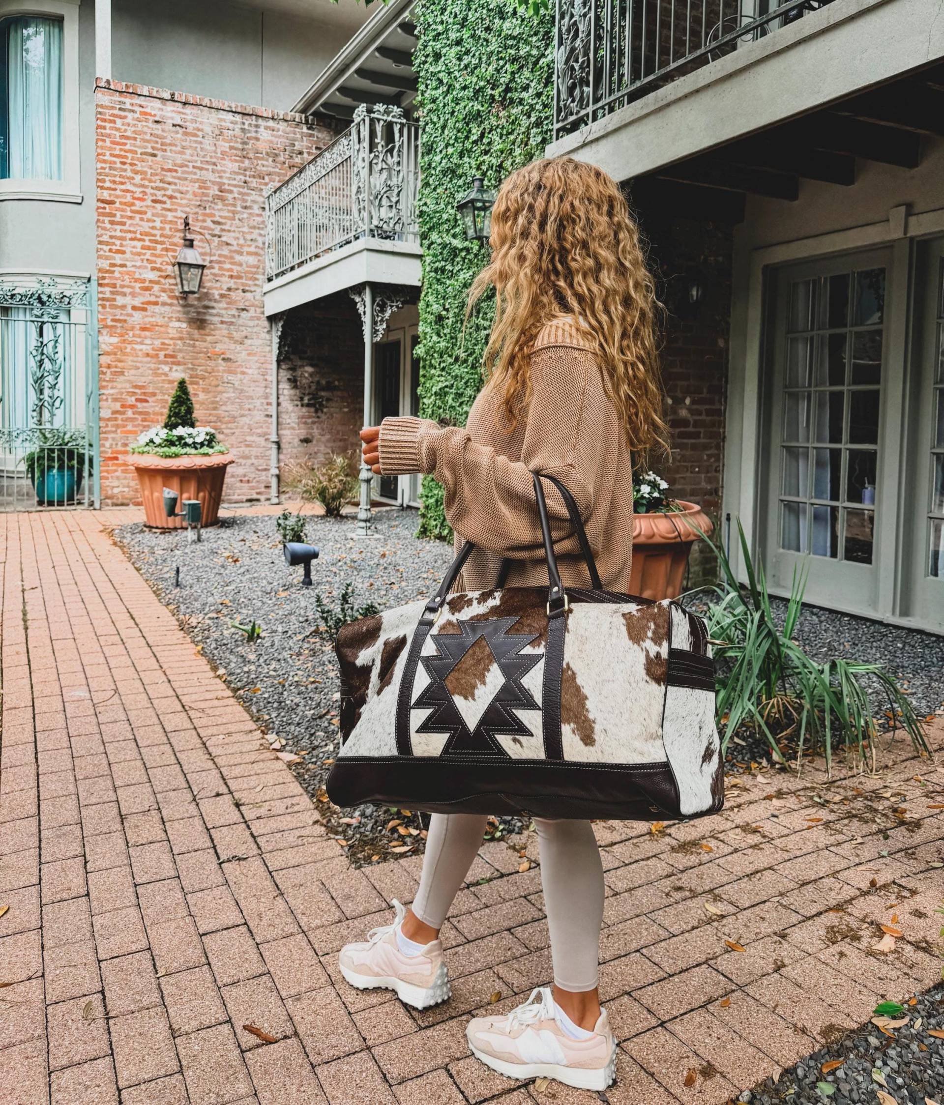 Aztec Travel Duffle Lederhaar Auf Rindsleder Seesack Reisetasche | Tote Geldbörse Wickeltasche Wochenend-Kliniktasche Boho-Ranch von bohoranchshop