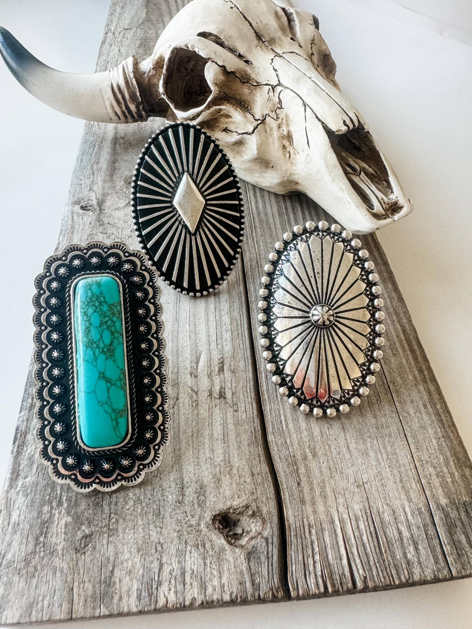 Grosser Concho Ring | Übergroßer Oval Westernring Statement Ring - Verstellbar Mit Goldrand von bohoranchshop