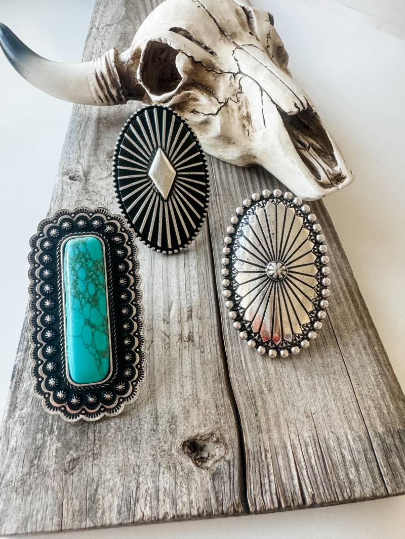 Grosser Concho Ring | Übergroßer Oval Westernring Statement Ring - Verstellbar Mit Goldrand von bohoranchshop