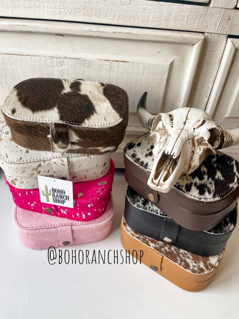 Rindsleder Schmuckschatulle | Geschenkidee Leder Punziert Ausdrucksstarkes Cowgirl von bohoranchshop