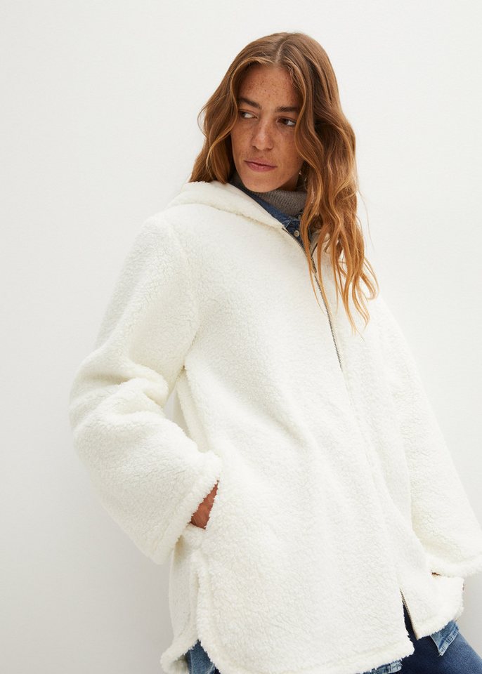 bonprix Fleecejacke Winterjacke mit Kapuze aus Teddy-Fleece in A-Linie mit Seitenschlitzen von bonprix
