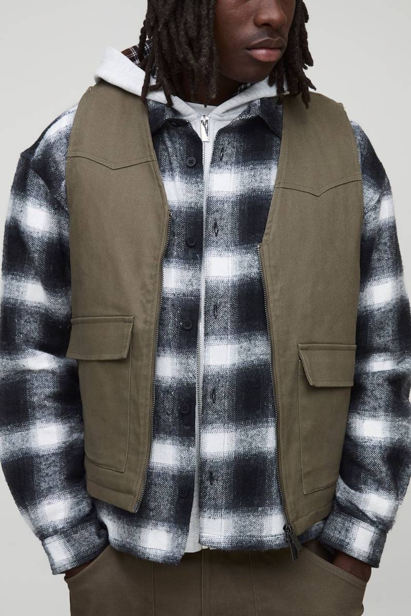 Boxy Overdyed Cargo Quilted Denim Utility Vest - Dark Green - M, Dark Green Boxy Overdyed Cargo Quilted Denim Utility Vest - Dark Green - M, Dark Green von boohoo