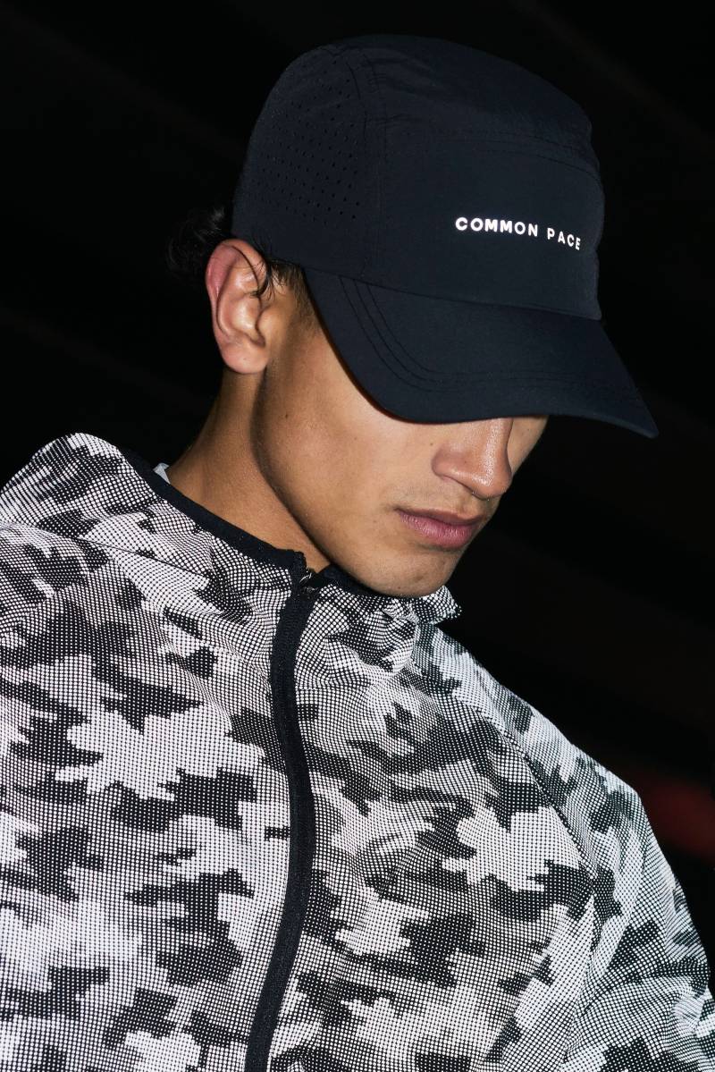 Common Pace Perforated Running Cap - Black - One Size, Black von boohoo