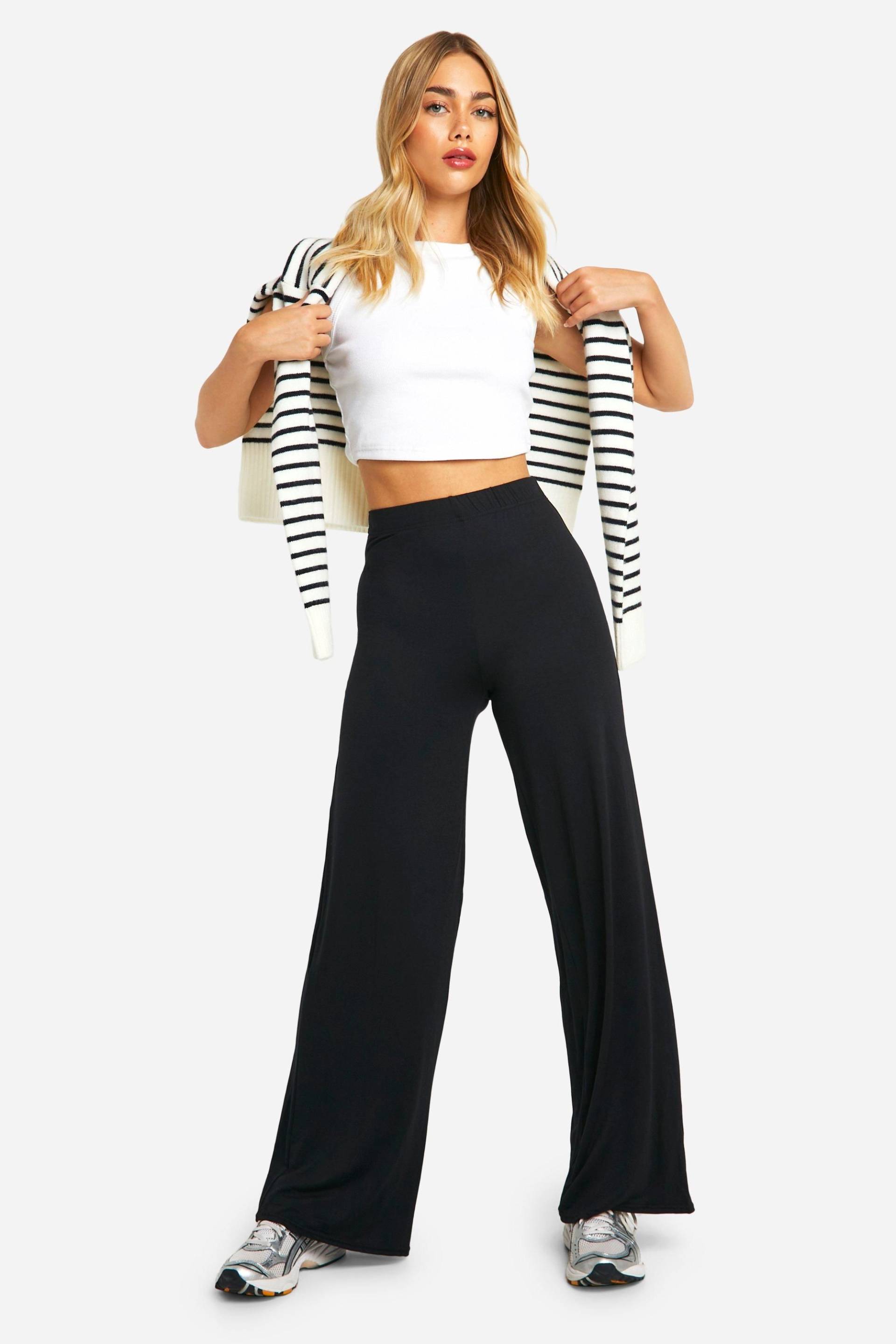 Hose Mit Weitem Bein - Black - 36, Black von boohoo