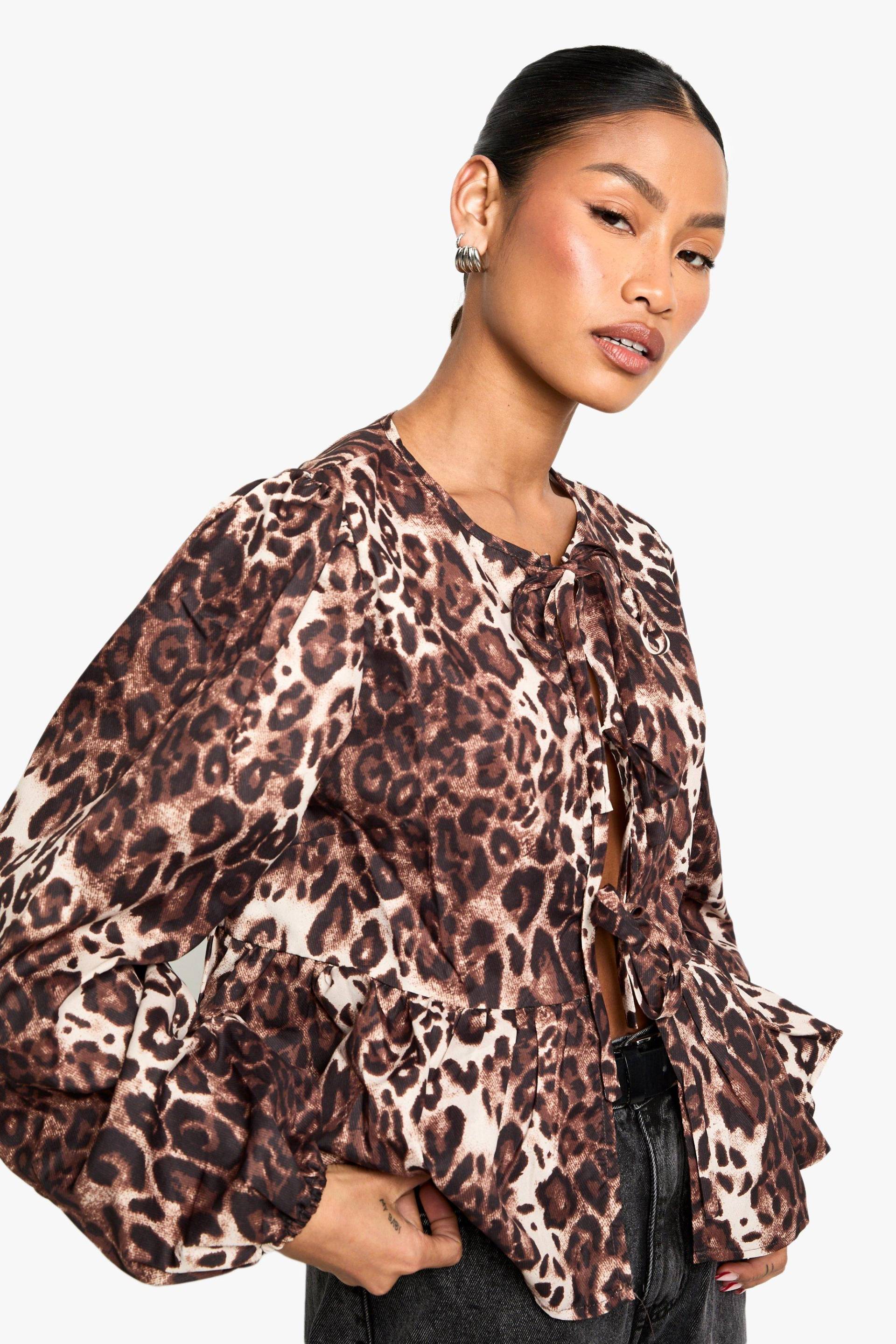 Langärmliges Kitteloberteil Mit Tiefem Leopardenprint - 36, Leopard Langärmliges Kitteloberteil Mit Tiefem Leopardenprint - 36, Leopard von boohoo