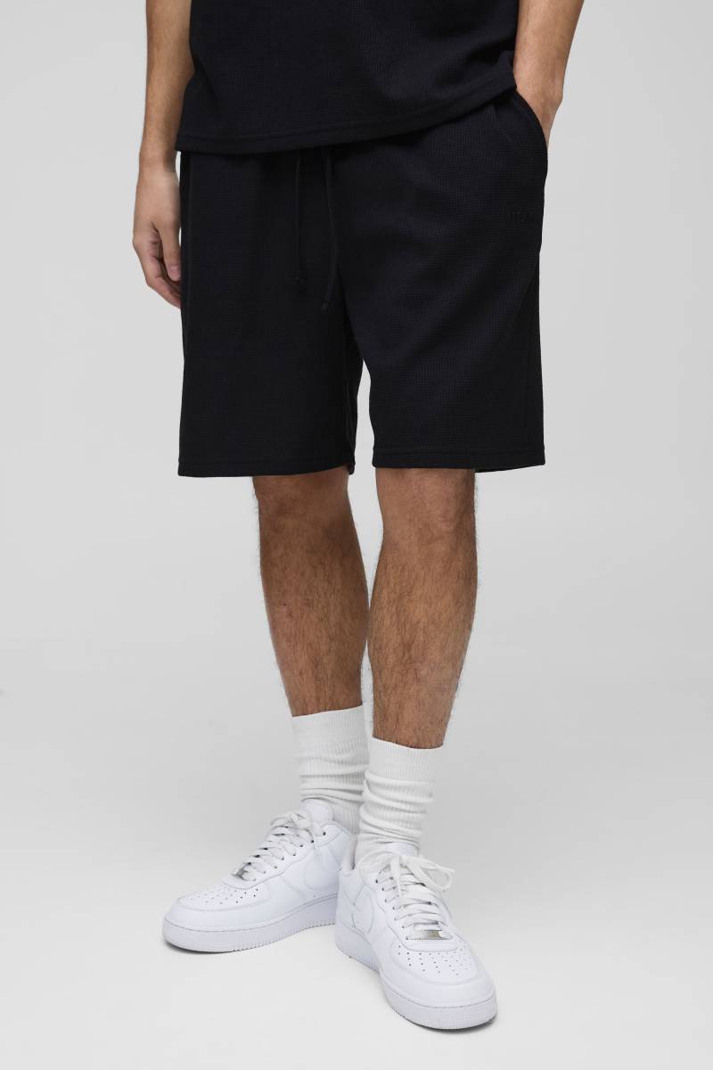 Lockere Shorts In Waffeloptik Mit Man-Stickerei - Black - S, Black von boohoo