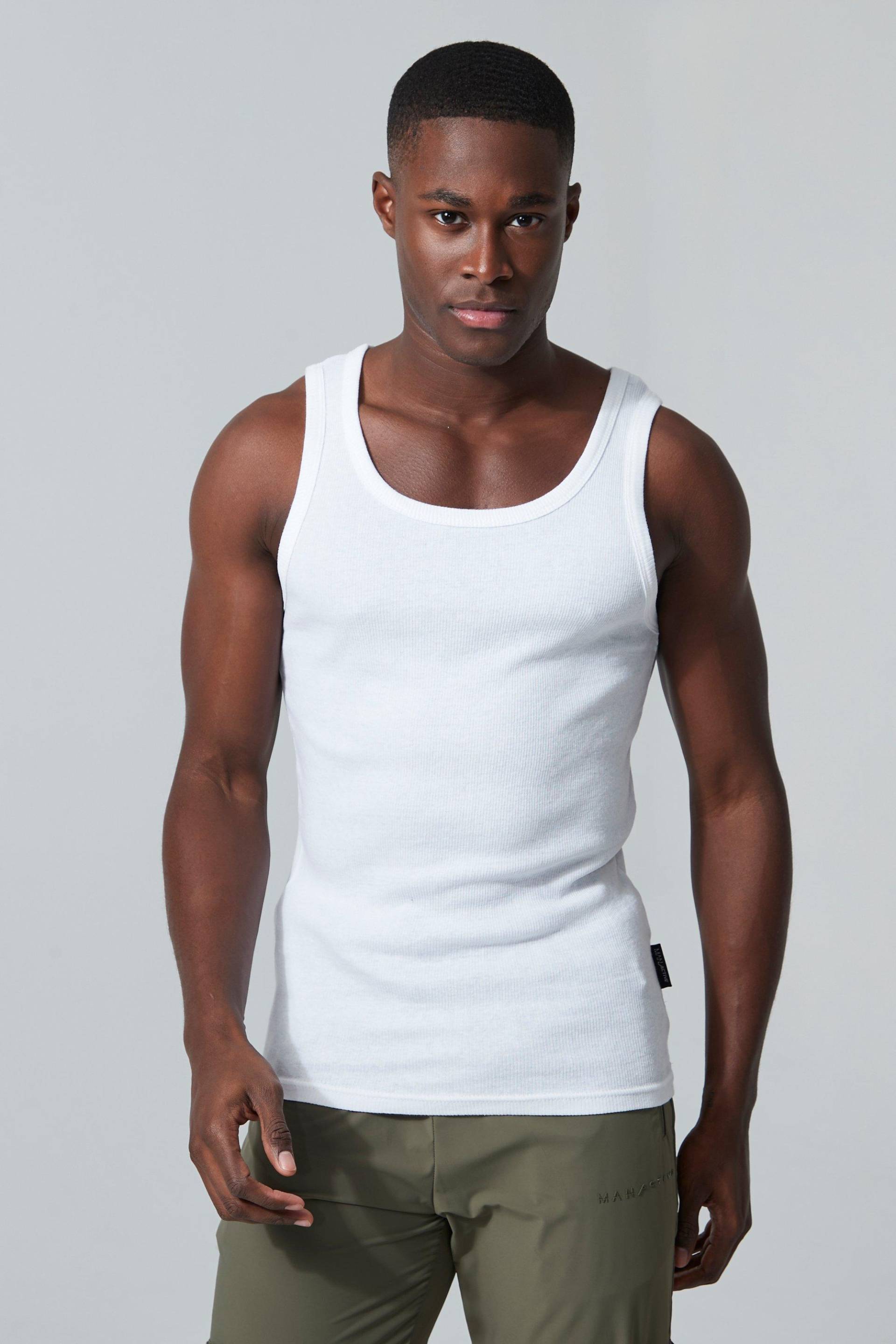 Man Active Geripptes Muscle-Fit Gym Vesttop - White - S, White von boohoo