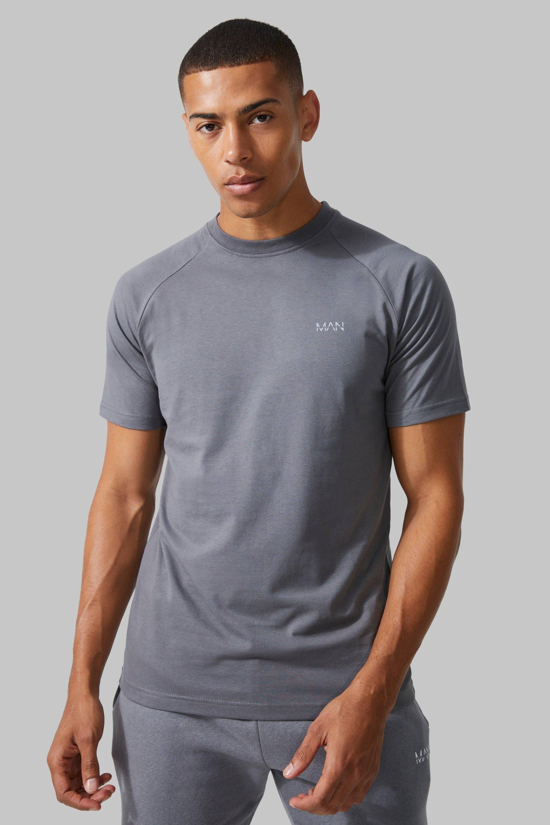 Man Active Gym Raglan T-Shirt - Charcoal - L, Charcoal von boohoo