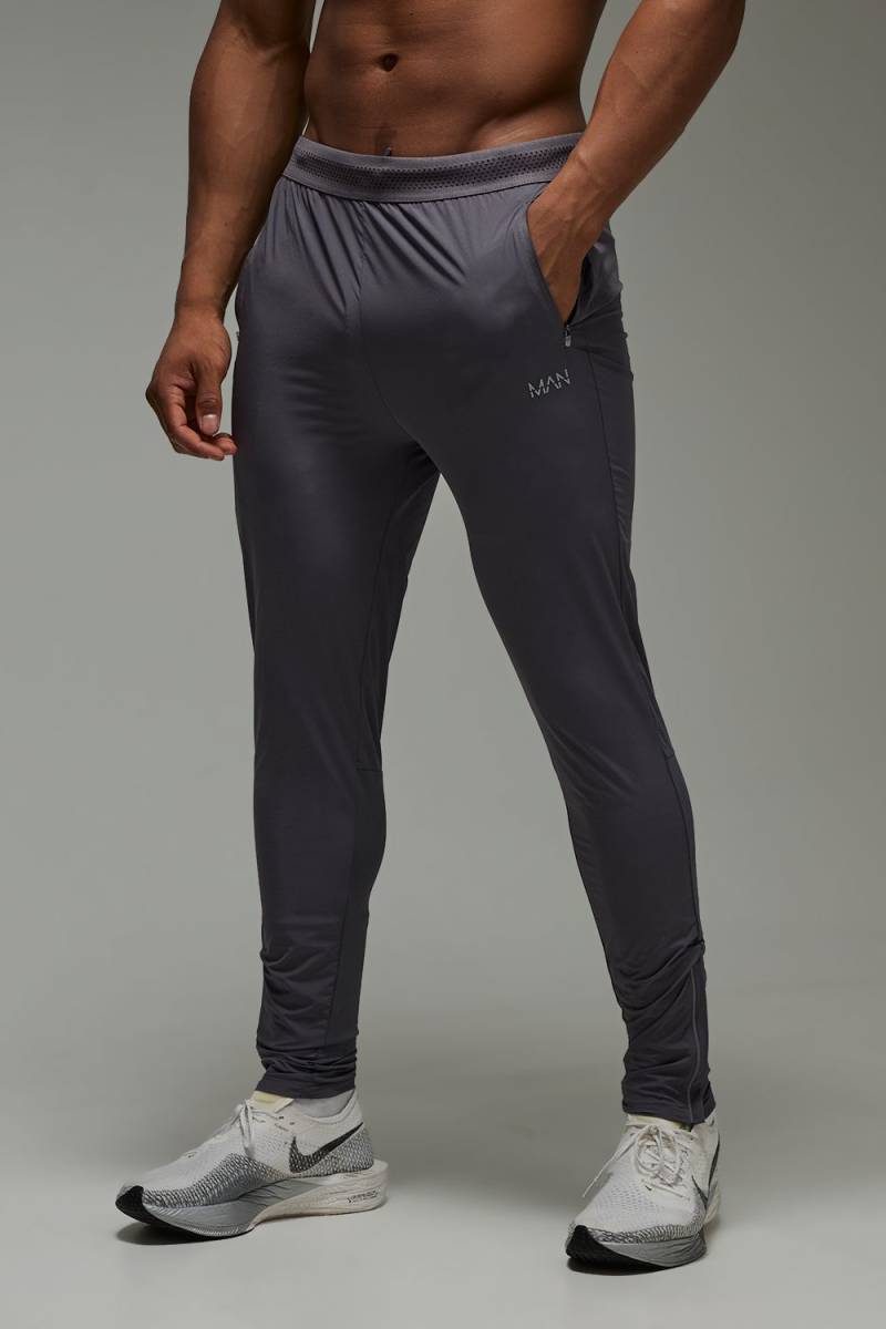 Man Active Jogginghose Aus Leichtem Gewebe - Blue - 2Xl, Blue von boohoo