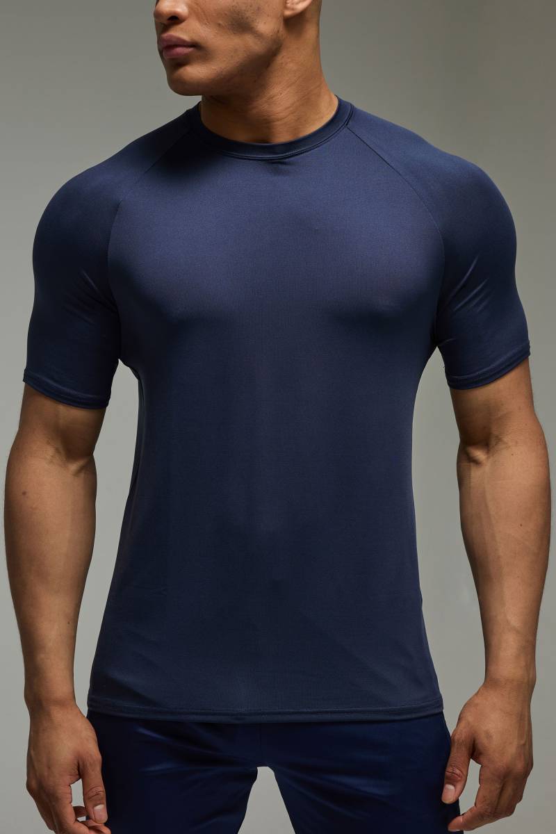 Man Active Lightweight Essentials Gym Raglan T-Shirt - Navy - Xl, Navy Man Active Lightweight Essentials Gym Raglan T-Shirt - Navy - Xl, Navy von boohoo