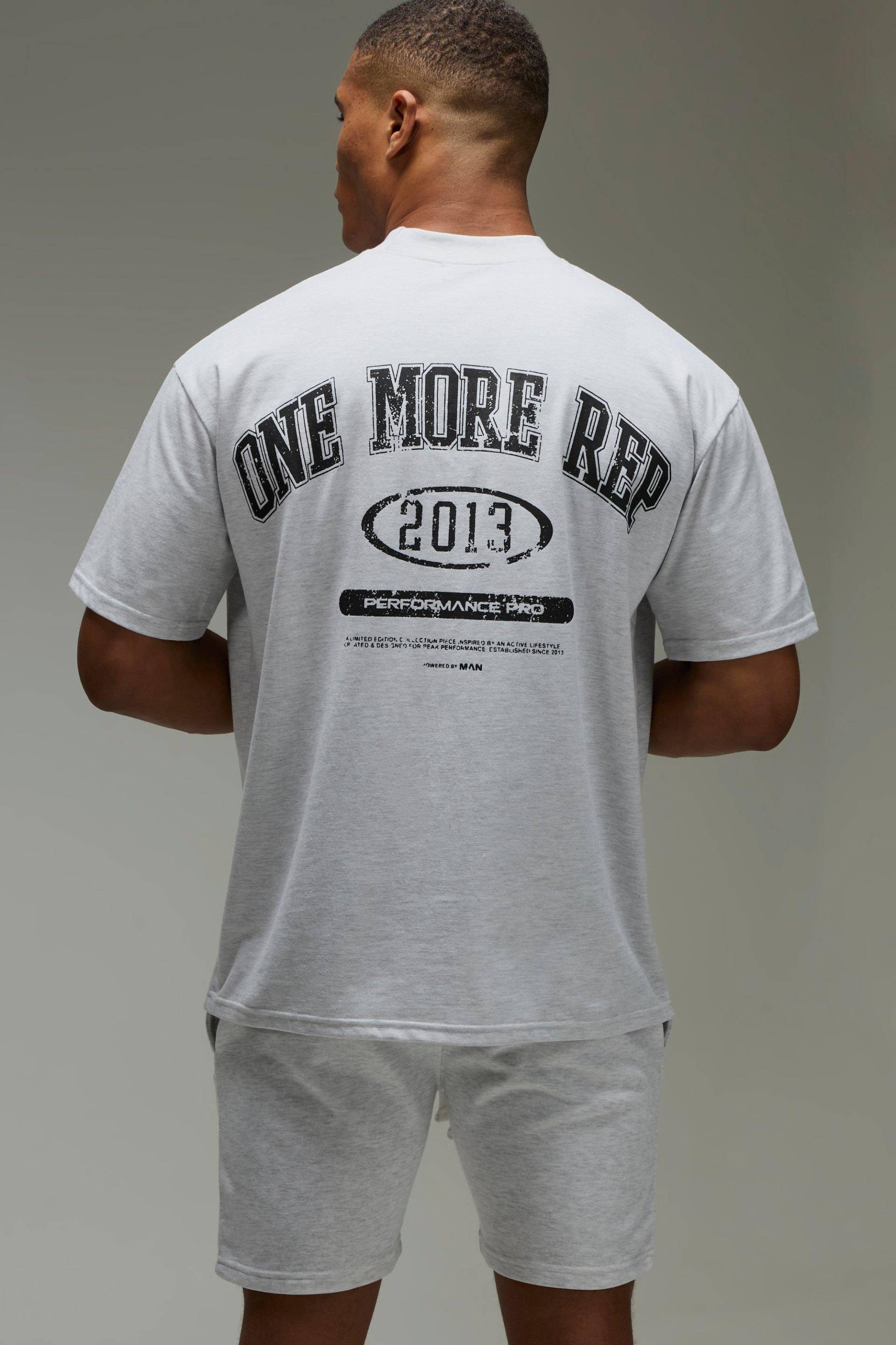 Man Active Oversized One More Rep T-Shirt & Short Set - Grey Marl - L, Grey Marl von boohoo