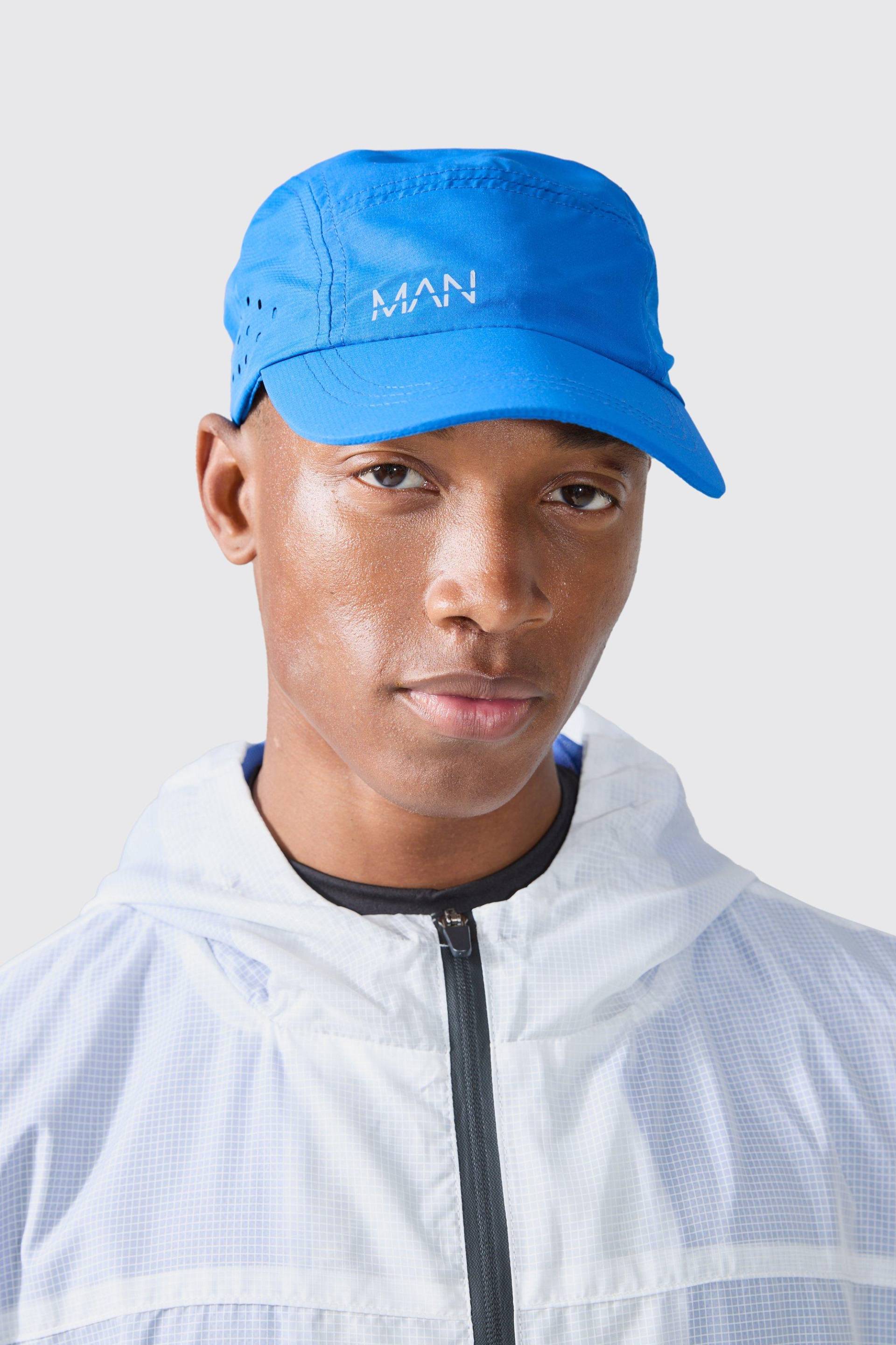 Man Active Perforierte Reflektierende Kappe - Blue - One Size, Blue von boohoo