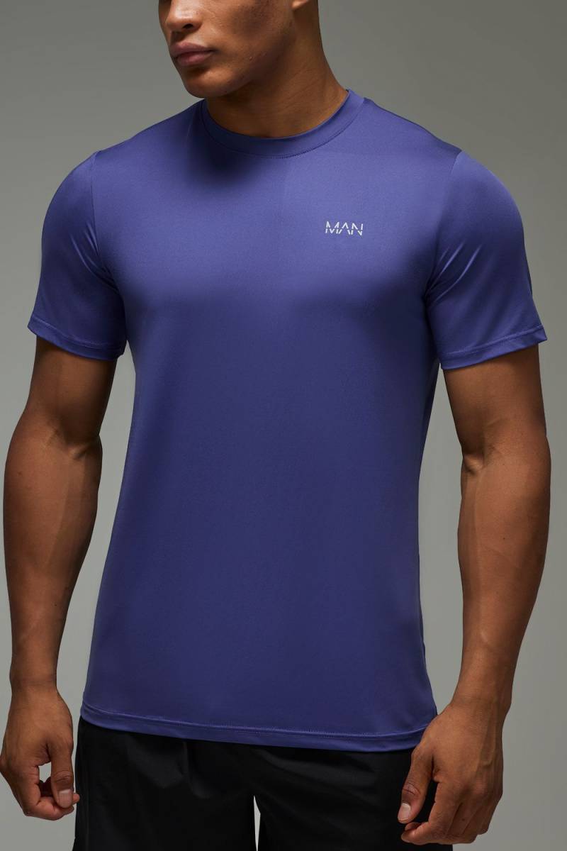 Man Active Regular Fit T-Shirt - Dark Blue - M, Dark Blue von boohoo