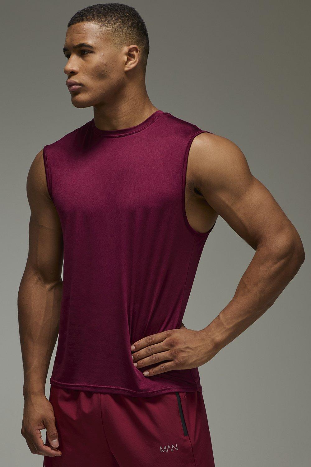 Man Active Regular Lightweight Essentials Gym Vest - Berry - L, Berry Man Active Regular Lightweight Essentials Gym Vest - Berry - L, Berry von boohoo