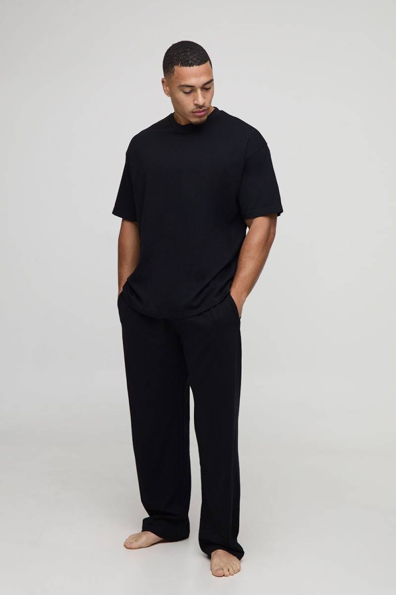 Man Loungewear Oversized T-Shirt And Relaxed Jogger Set - Black - L, Black von boohoo