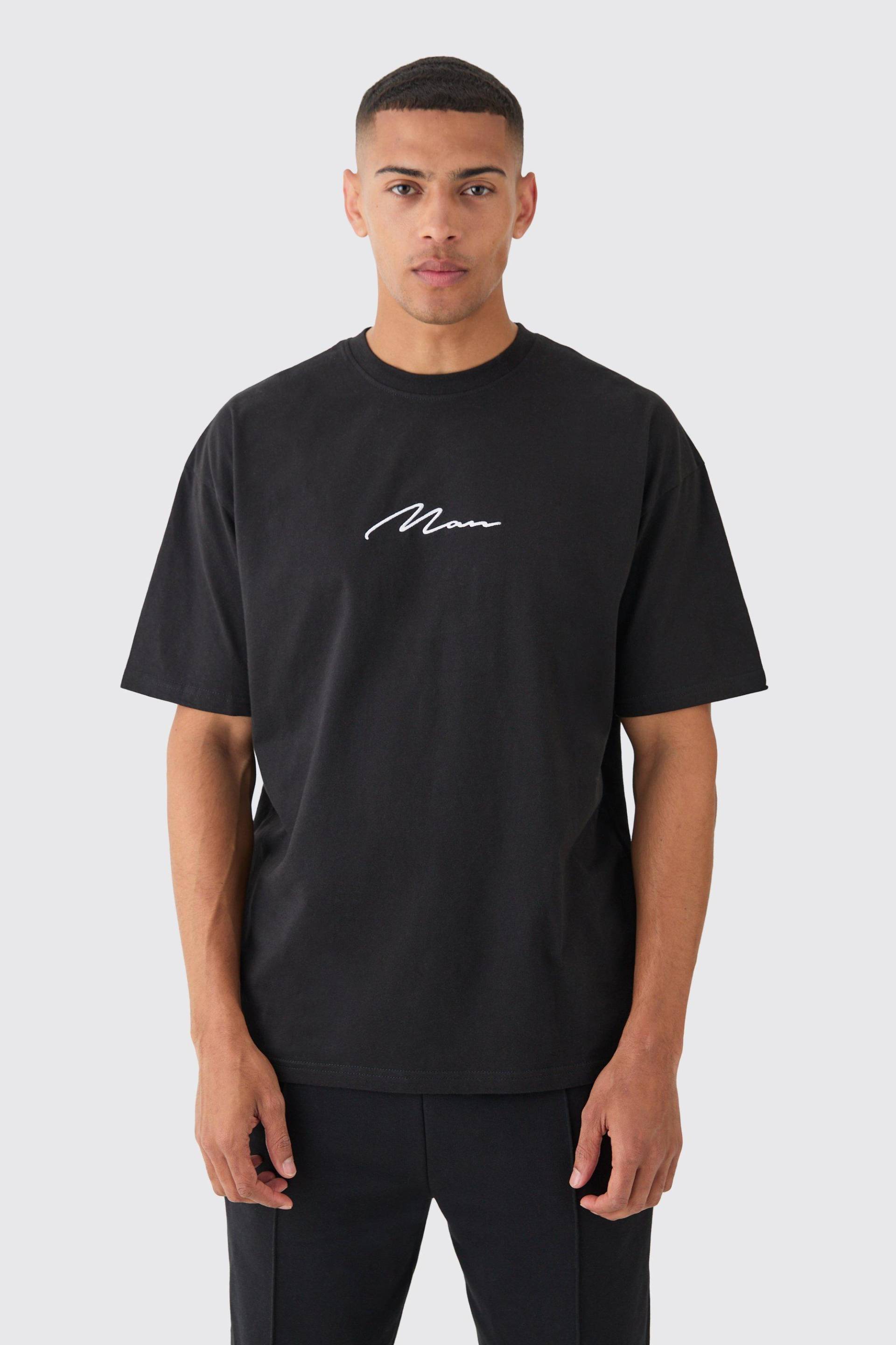 Man Signature Embroidered T-Shirt - Black - M, Black von boohoo