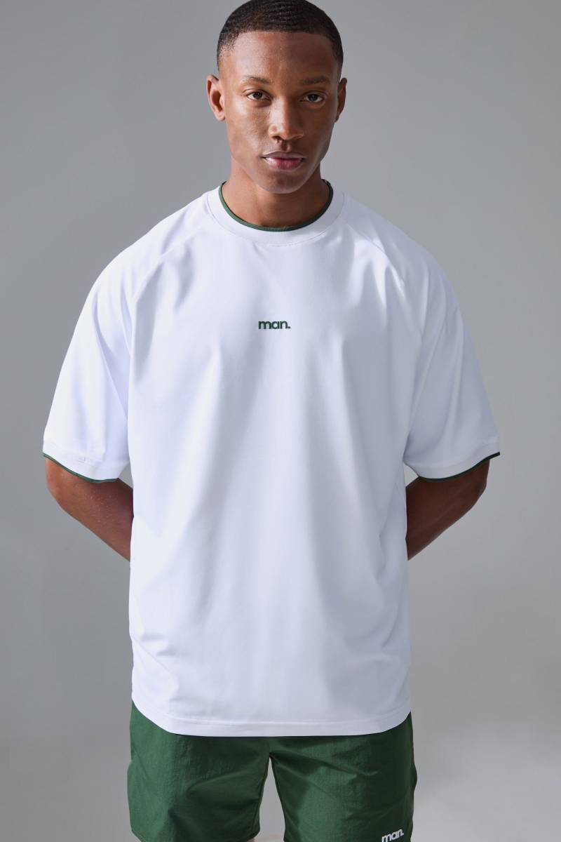 Man Sport Oversize Performance T-Shirt - White - M, White von boohoo