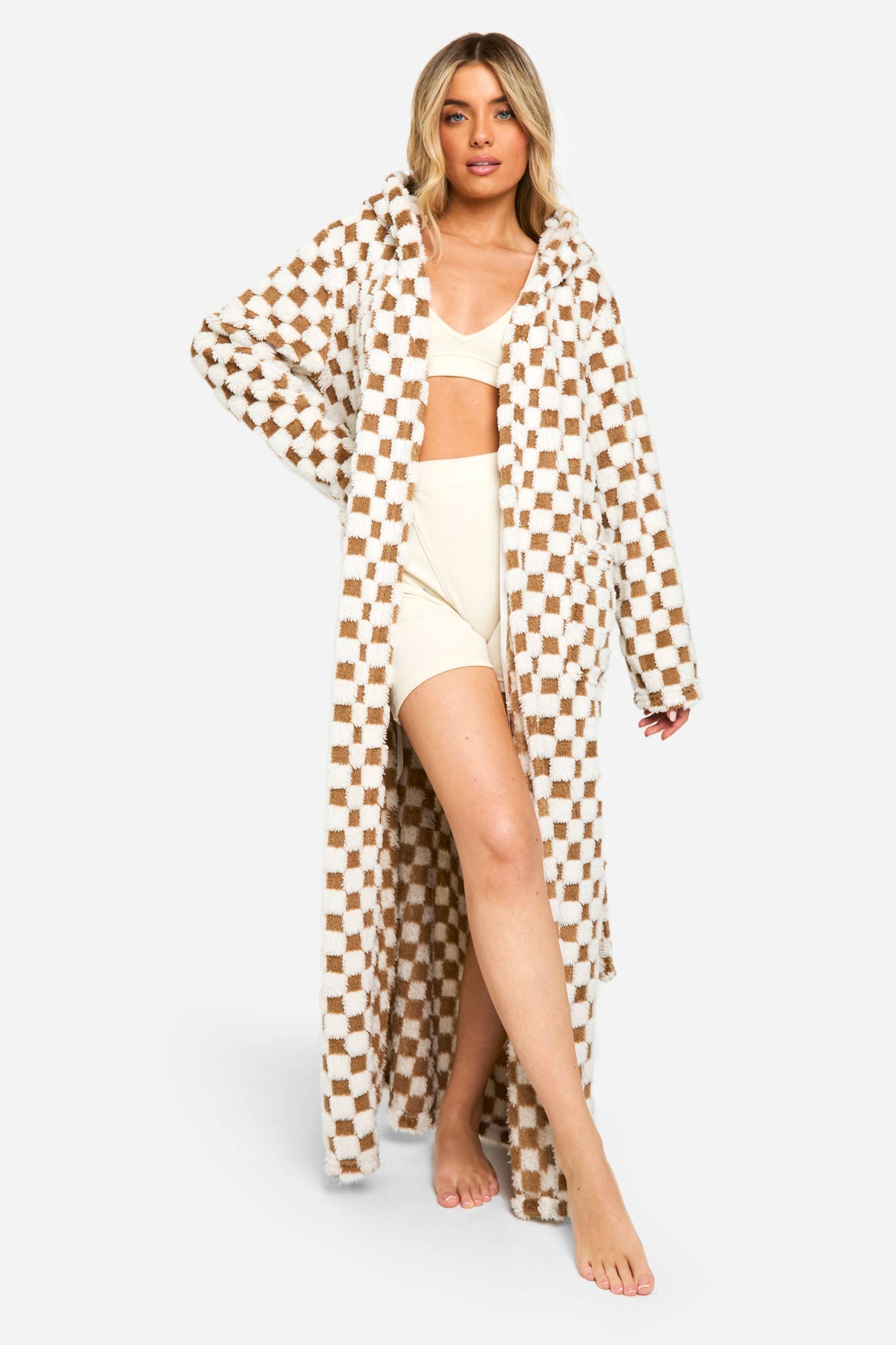 Maxi Fleece-Morgenmantel Mit Schachbrett-Print - Brown - L, Brown von boohoo