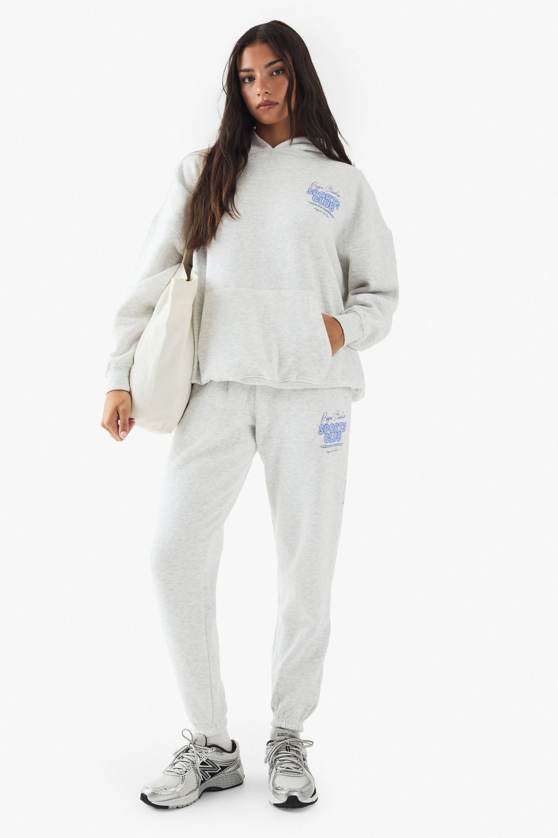 Oversize Jogginghose Mit Dsgn Studio Sports Slogan - Ash Grey - Xs, Ash Grey Oversize Jogginghose Mit Dsgn Studio Sports Slogan - Ash Grey - Xs, Ash Grey von boohoo