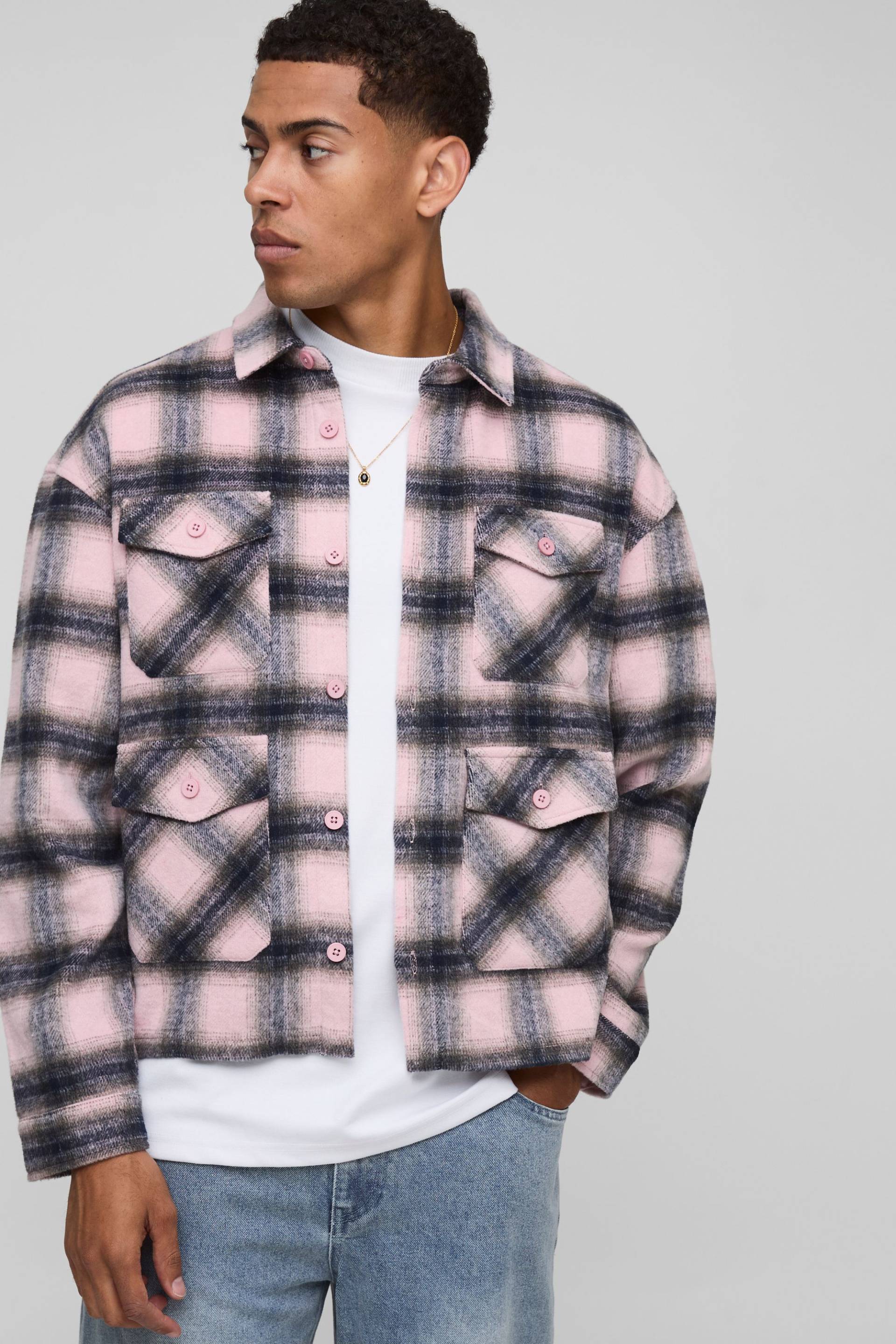 Oversized Cargo Heavyweight Check Overshirt - Pink - L, Pink von boohoo