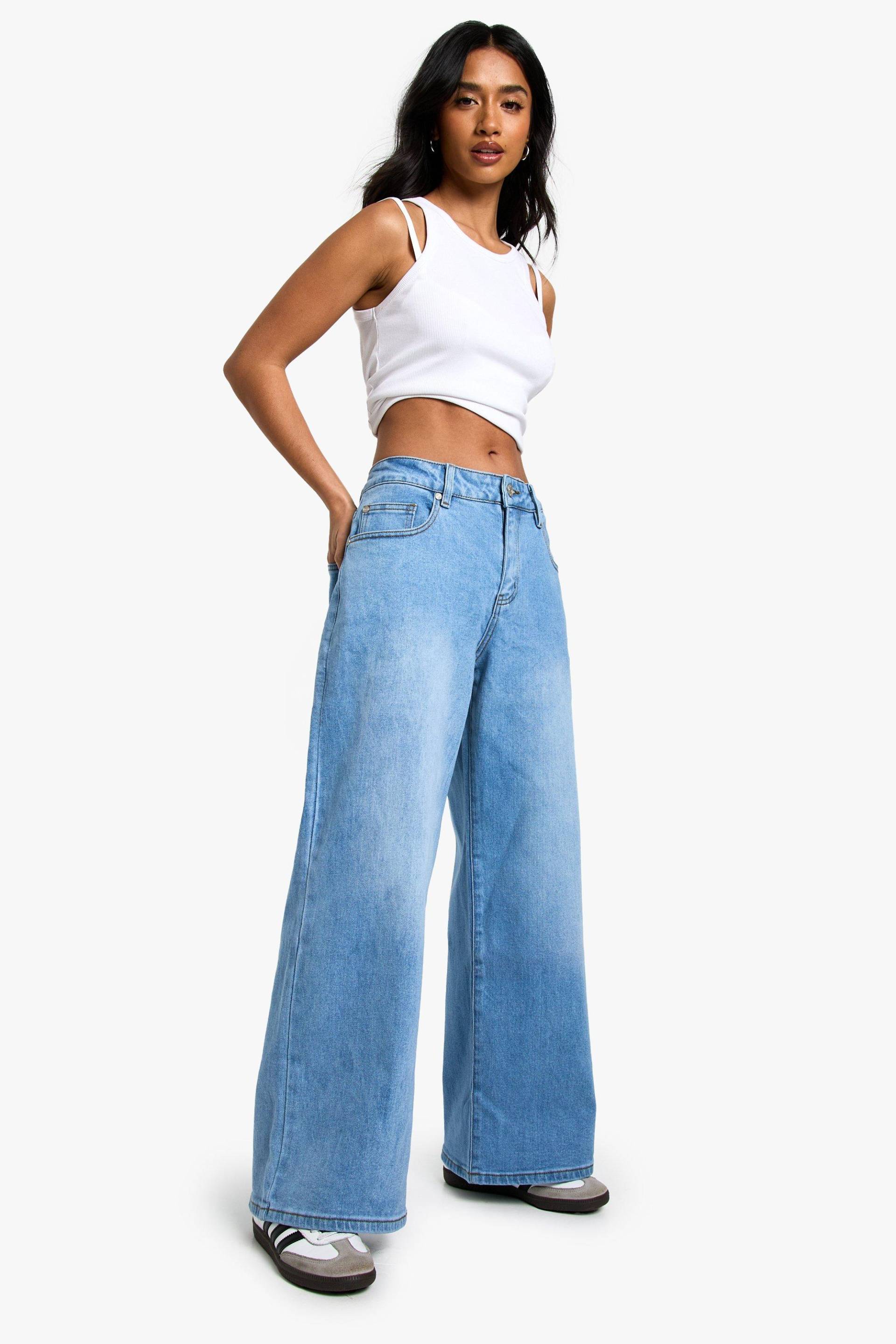 Petite Boyfriend-Jeans - Light Wash - 10/28L, Light Wash Petite Boyfriend-Jeans - Light Wash - 10/28L, Light Wash von boohoo