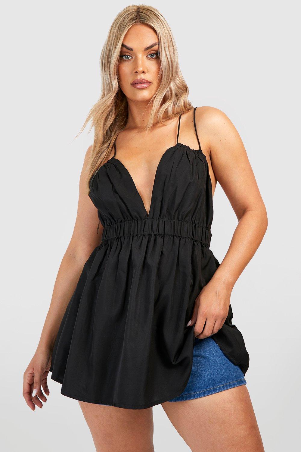 Plus Gerafftes Rüschen-Trägertop Mit Tiefem Ausschnitt - Black - 50, Black von boohoo