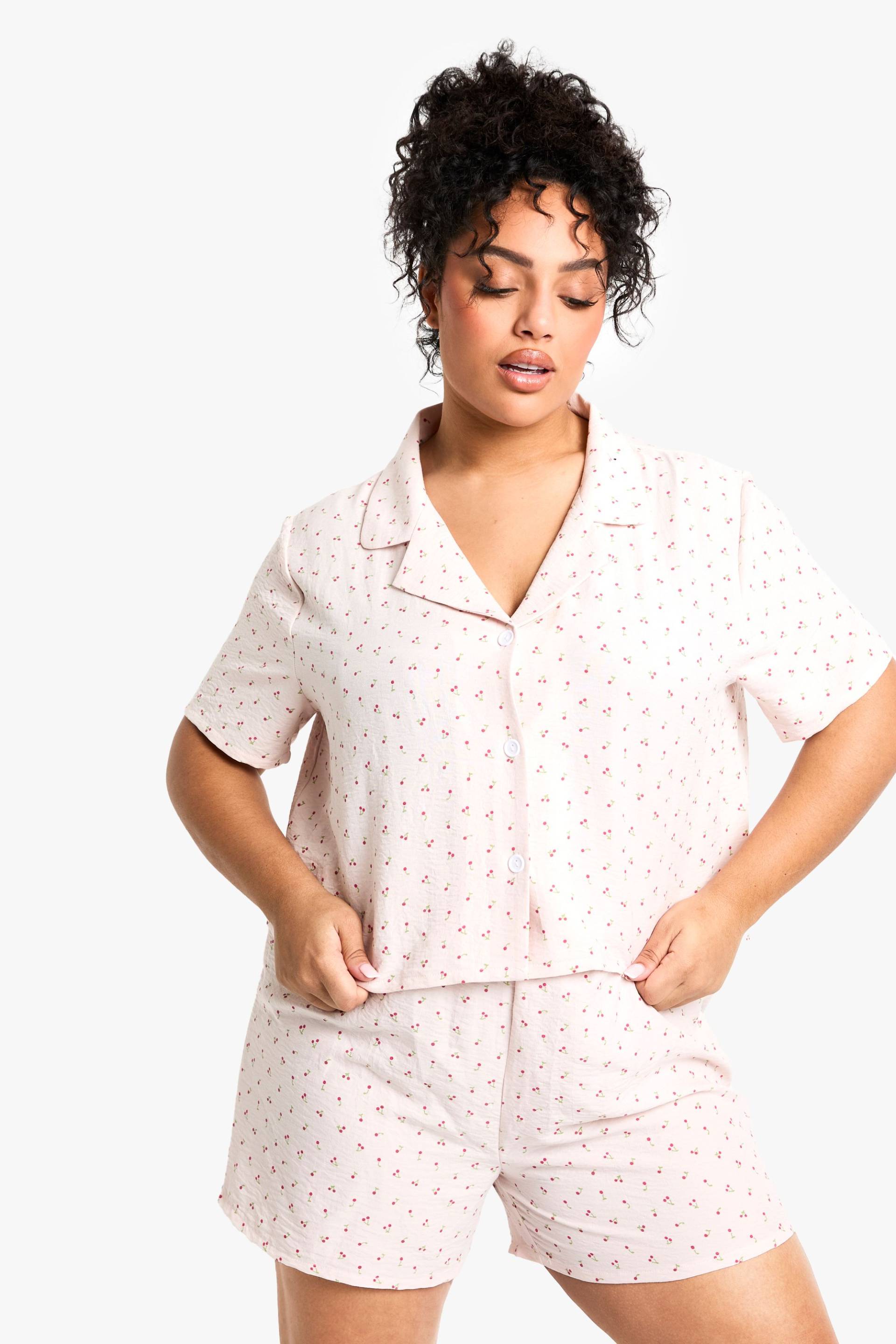 Plus Pyjama-Set Mit Kirsch-Print - Pink - 44, Pink von boohoo